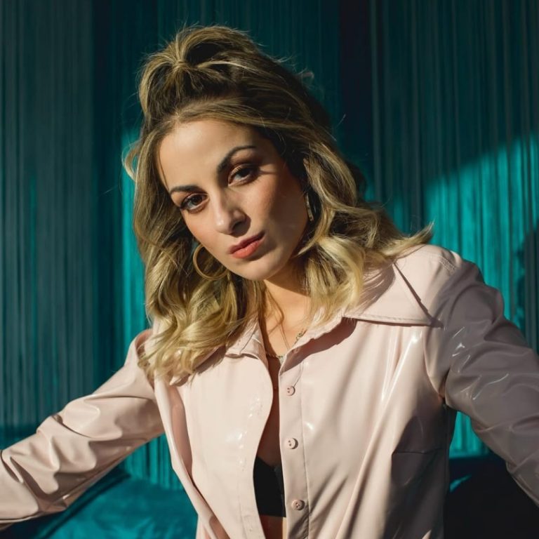 Vicky Gómez - Esa Diva - Eurovisión 2025