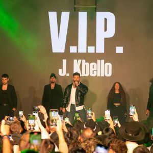 09 J Kbello