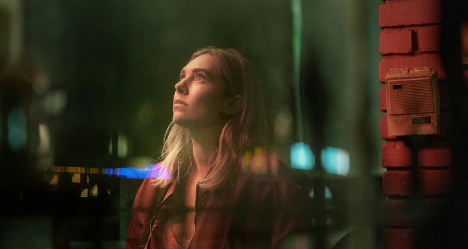 Netflix estrena ‘La noche siempre llega’ con Vanessa Kirby