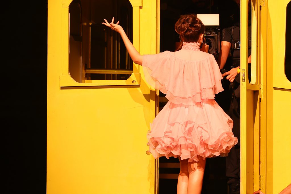 Ensayo de Asha - "Turista"- RTVE