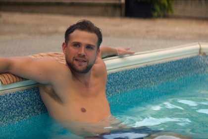 'Vladimir', la nueva miniserie erótica de Netflix