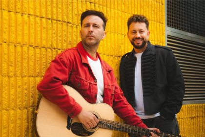 Los Caños vuelven a escena y K!NGDOM dispara sin filtros las canciones que marcan la semana