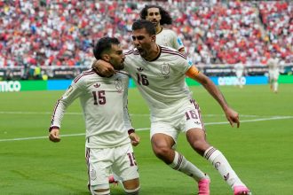 'Tu cara me suena' resiste el impacto del Mundial, mientras 'La Revuelta' gana el duelo a 'De Viernes'