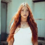 Lucy Calys abre una nueva etapa con ‘Del Amor y del Mar’, su primer EP tras conquistar el Benidorm Fest 2026