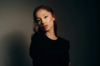 Ariana Grande - portada del álbum Petal 2026