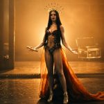 Anne Hathaway y Michaela Coel en Mother Mary